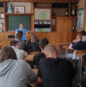 Read more about the article Дискуссионные качели «Сигарета: миф и правда»