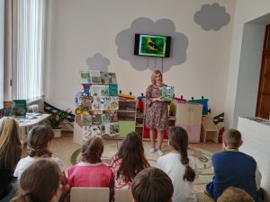 Read more about the article Информина «У всякого соловья песнь своя»