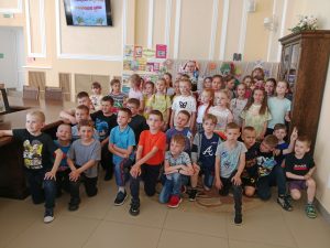 Read more about the article Библиомикс «Книжные секреты Солнечного Лета»