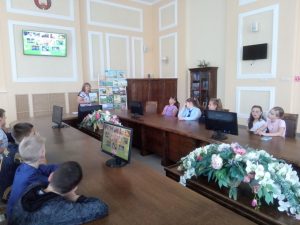 Read more about the article Час народных игр «Традыцыі роднага краю ўсіх нас яднаюць»