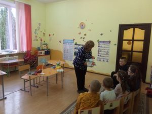 Read more about the article Интерактивные чтения «Давайте любимые книги откроем»