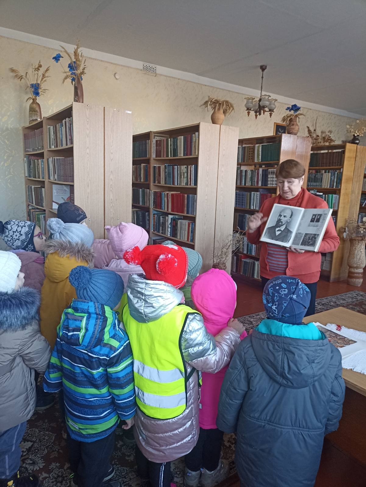 You are currently viewing Беседа «Октябрь 17 мгновение на часах истории»