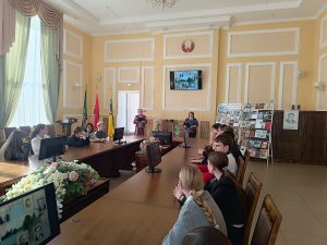 Read more about the article Гадзіна-партрэт “Іван Мележ: невядомае аб вядомым”