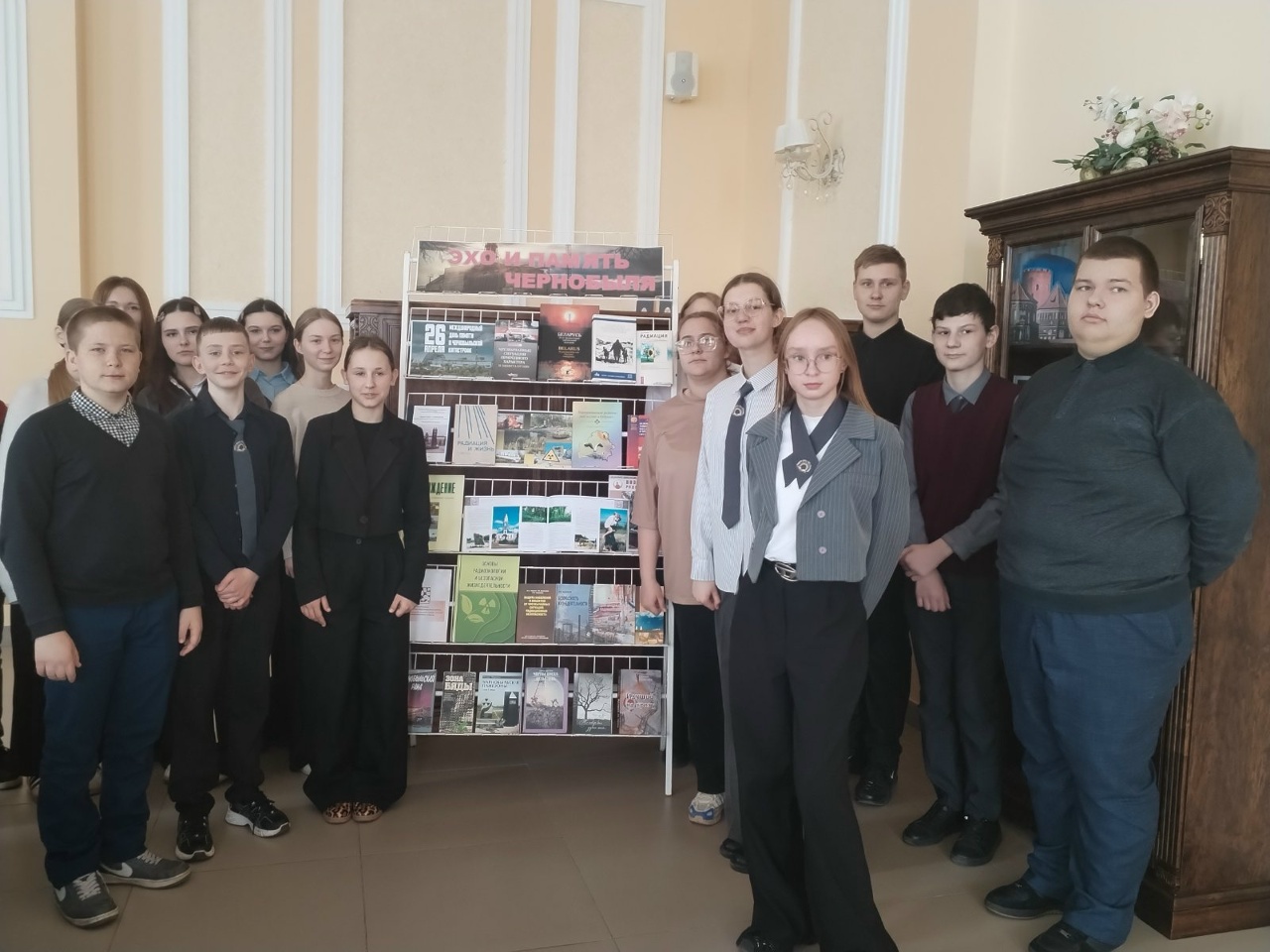 Read more about the article Час размышления «Белый аист – черная тень»