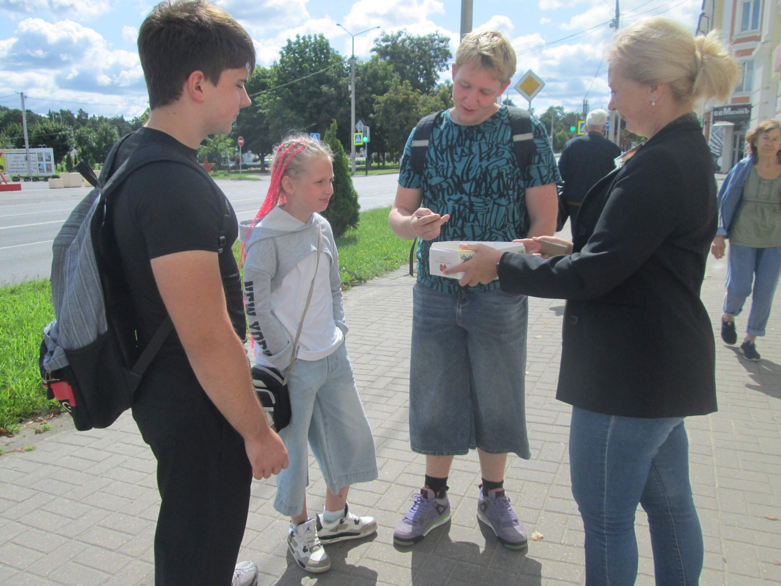 Read more about the article Либмобом «Город читает»