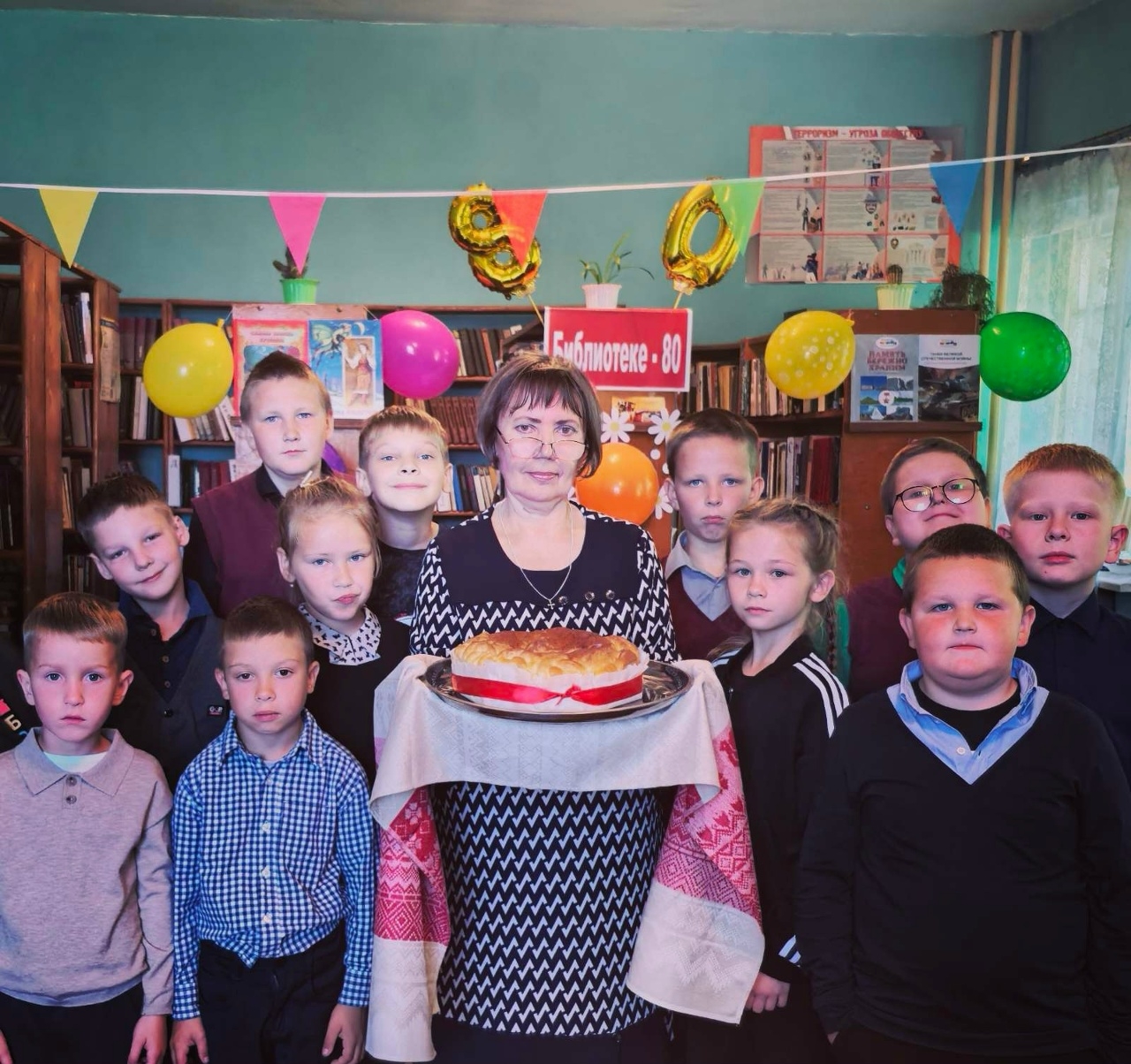 Read more about the article Хатовнянская библиотека отметила свой 80-летний юбилей